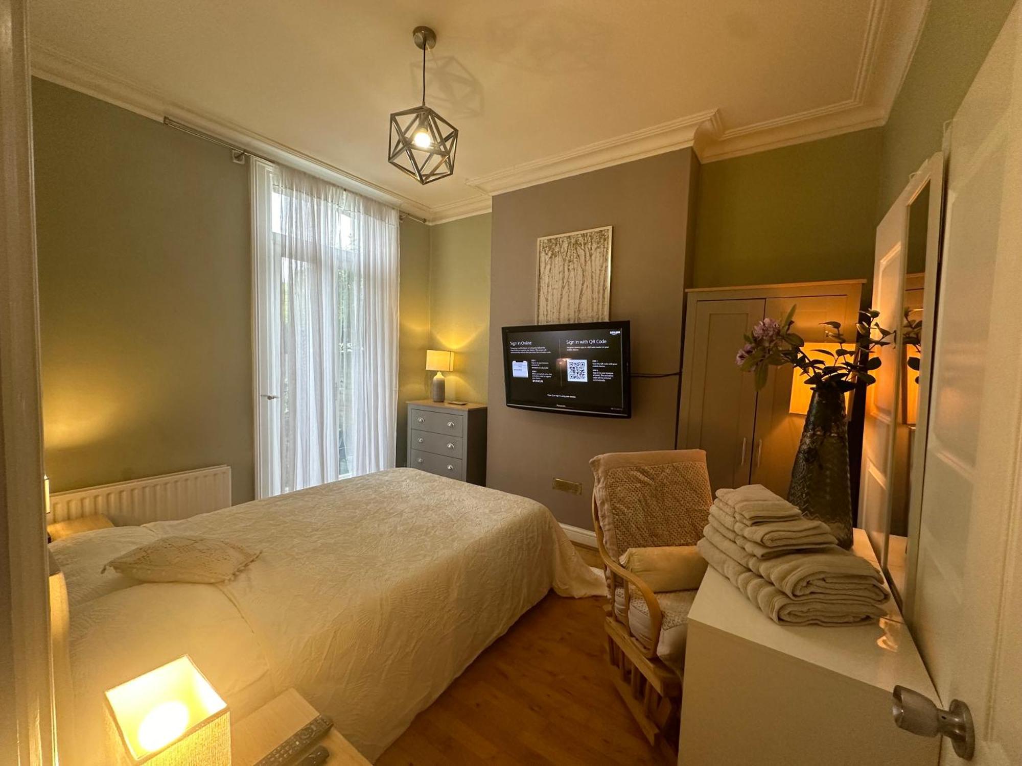 My Sky Secret Garden 1 Bedroom Londra Dış mekan fotoğraf