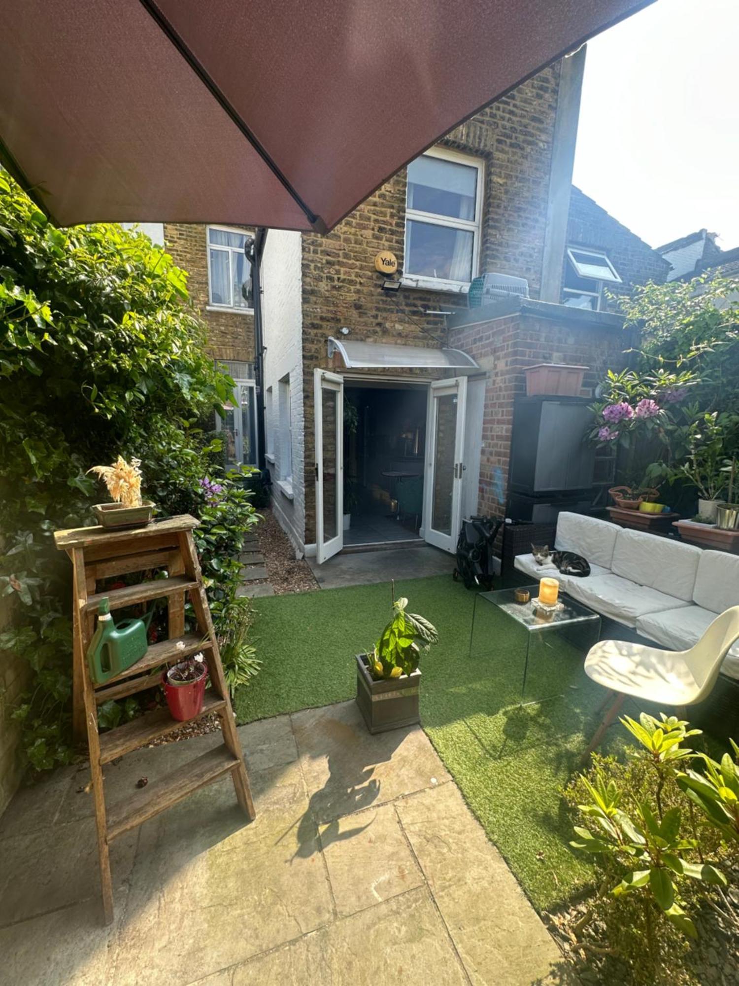 My Sky Secret Garden 1 Bedroom Londra Dış mekan fotoğraf